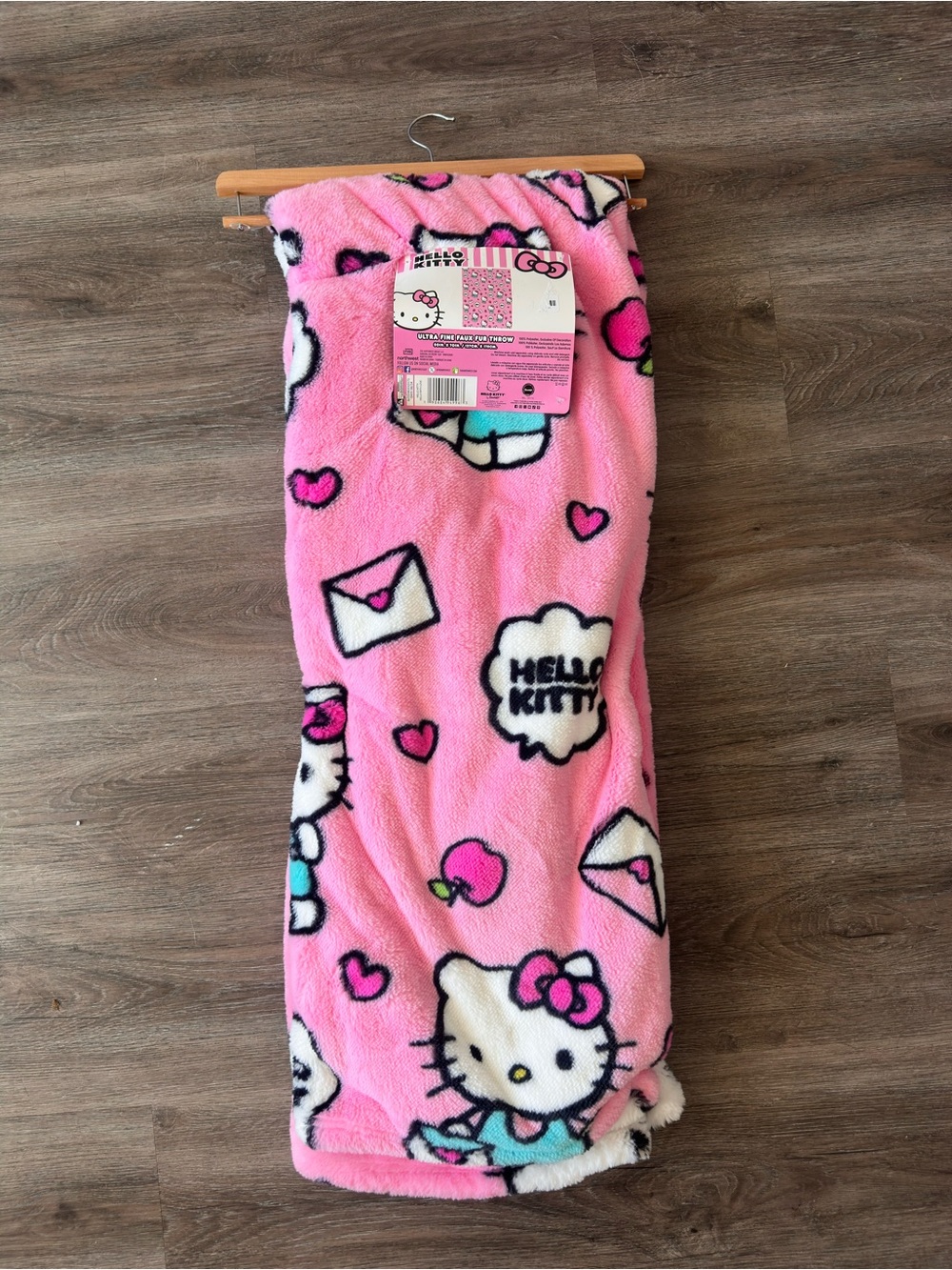 Hello Kitty Pink Fleece Kids Pajama Blanket with Hearts & Envelopes